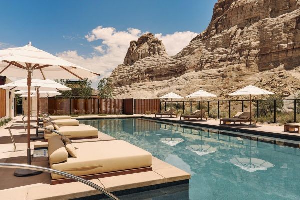 Top 10 Best Hotels in the USA | Luxury & Boutique Hotels Guide 2025